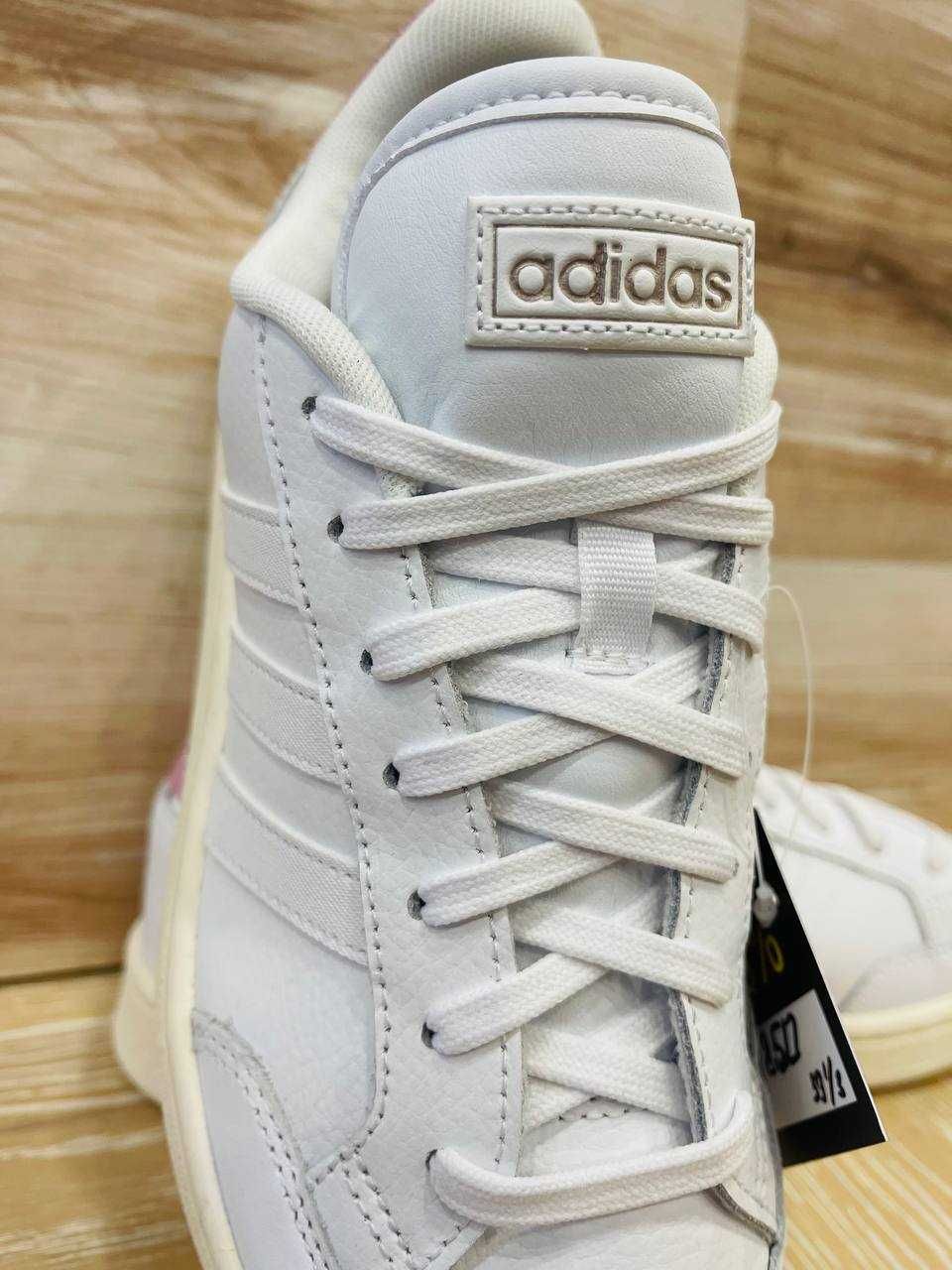 Шкіряні кросівки Adidas Originals (39 1/3)