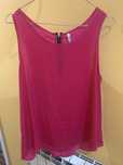 Blusa de mangas cavas rosa-choque “Stradivarius” tamanho XL