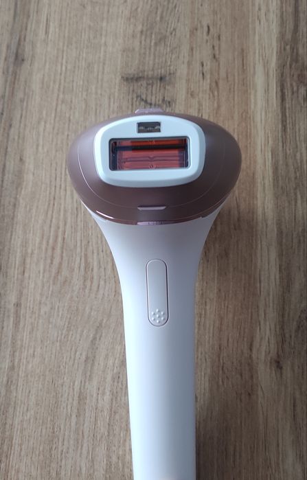 Depilator IPL Phillips Lumea 9900