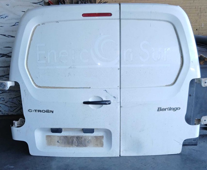 Portas traseiras da citroen berlingo de 2010
