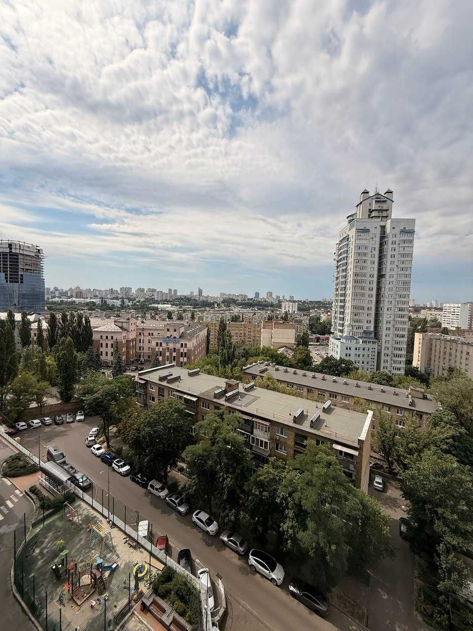 2к., 64 м. ЖК Старокиївський, вул. Кирило-Мефодіївська, 2 ( КПІ/Центр)