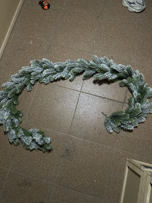 Продам гирлянду з штучної ялинки на новий рік