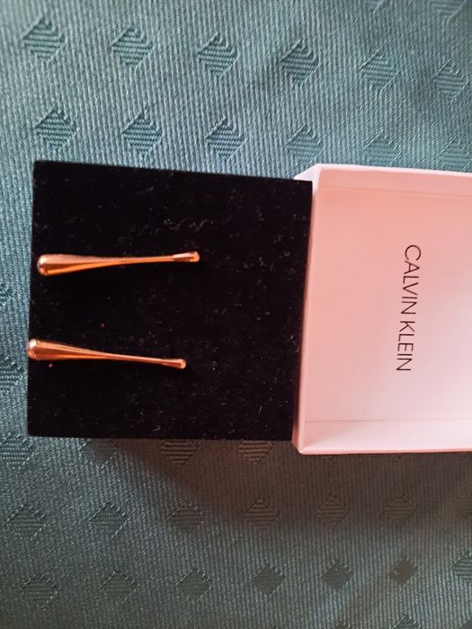 Calvin Klein oryginalne kolczyki. Na sztyft.