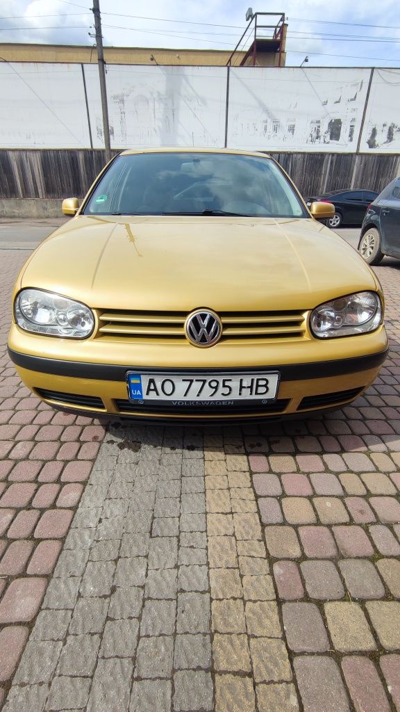 Volkswagen golf 4