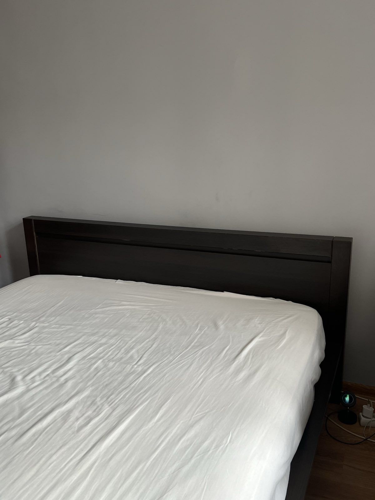 Łóżko 210x175cm z materacem