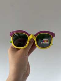 Продам дитячі солнезахістні окуляри