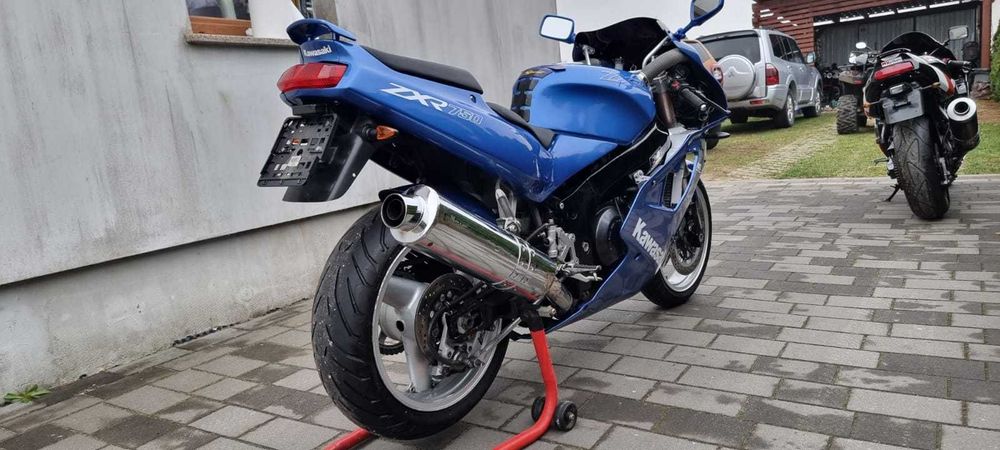 Kawasaki ZXR 750 zamiana