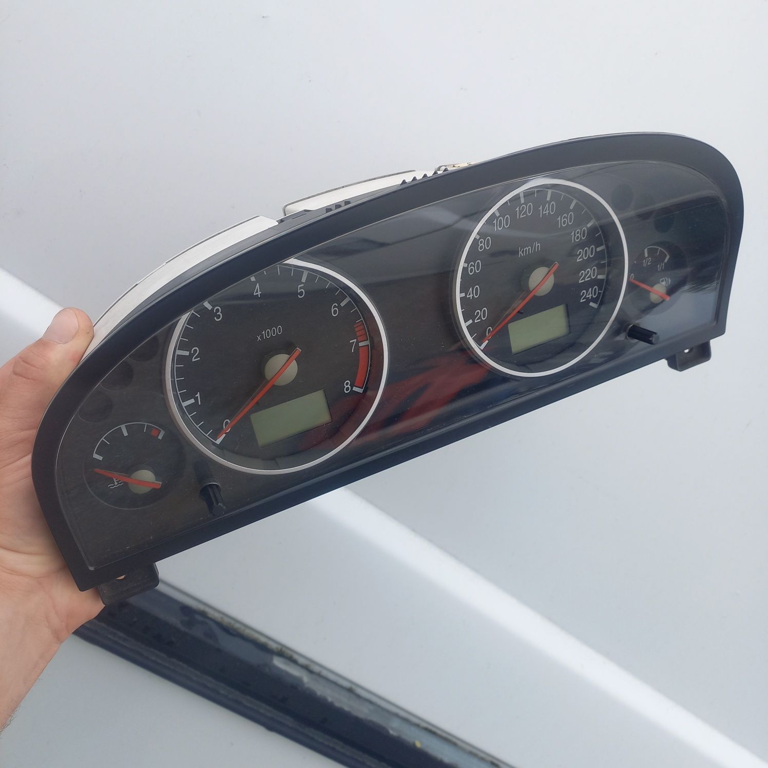 Licznik zegary Europa  Ford Mondeo mk3 1.8 benzyna 2.0