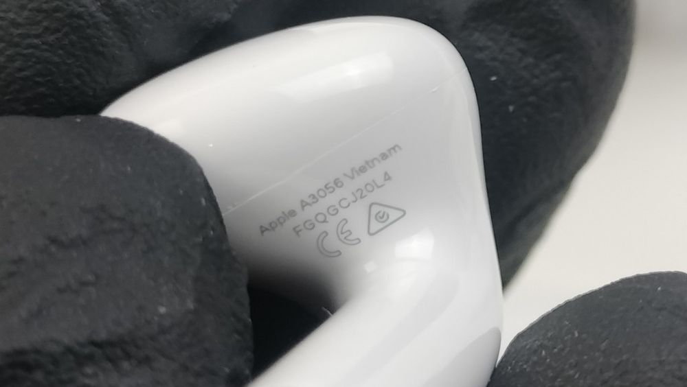 Słuchawki Apple AirPods gen 4 ANC | Gwarancja marzec 2026 | Nówki!