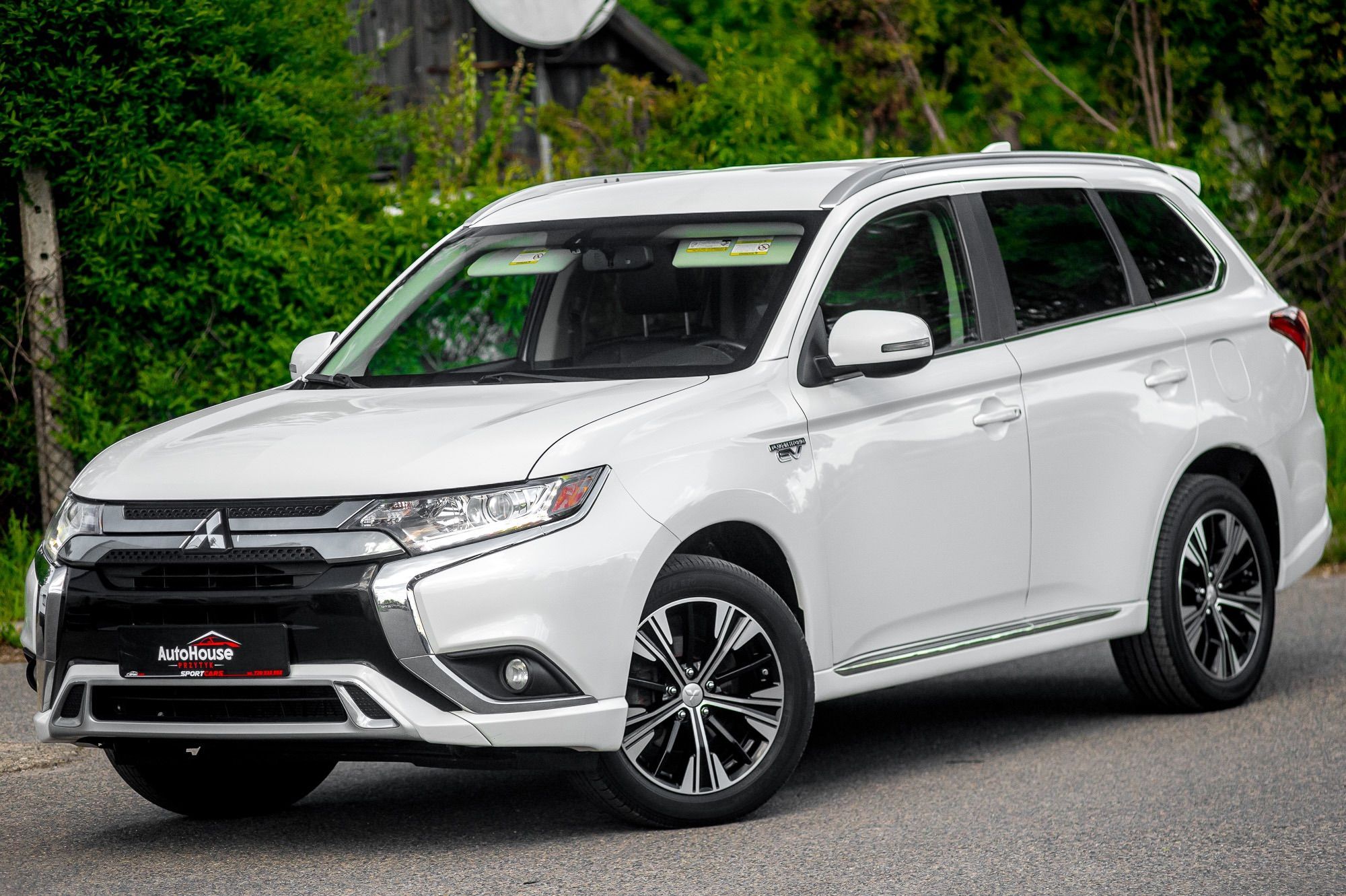 Mitsubishi Outlander PHEV 2.0 Benzyna,4x4,Full,Navi,ledy,skóra,gwarancja