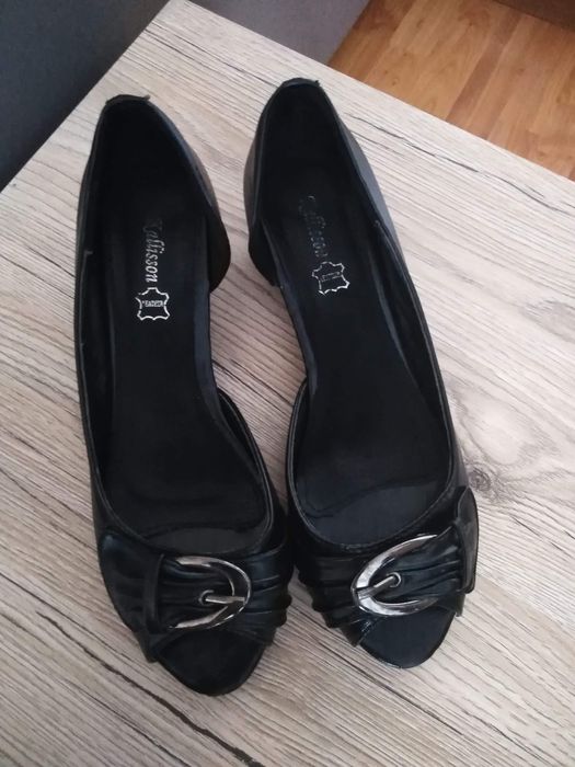 Nowe czarne buty damskie półbuty 36