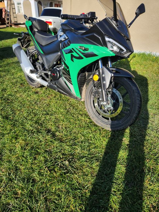 Продам Lifan kpr 250