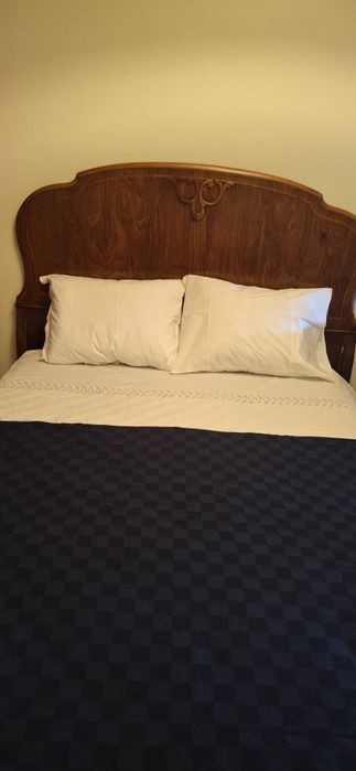 Cama romântica francesa