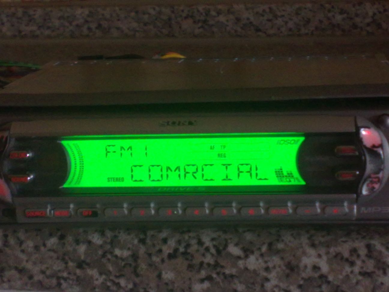 Auto radio Sony CD - 6 cores