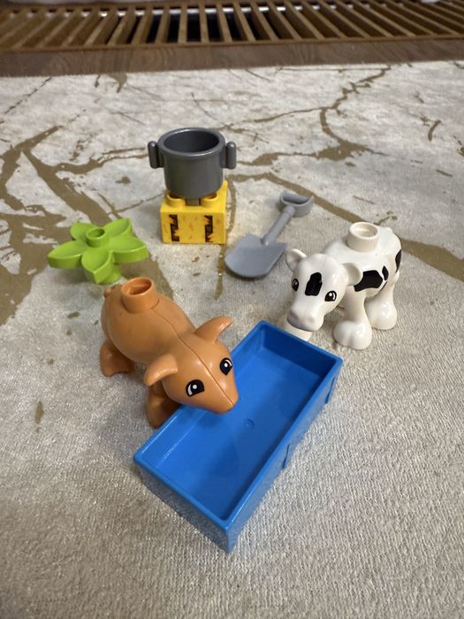Klocki Lego Duplo 10870 Zwierzątka hodowlane, pudełko, instrukcja