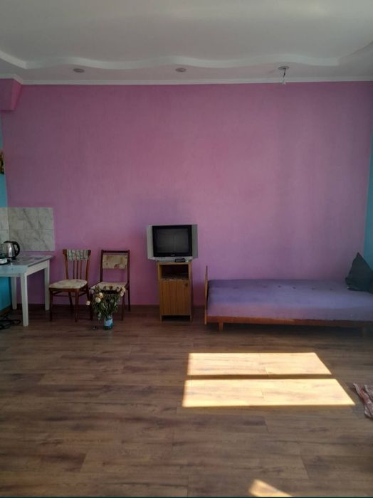 Здам на довгий термін велику кімнату в гуртожитку, можливий викуп