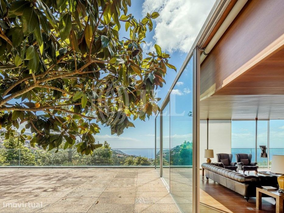 Quinta exclusiva de duas moradias, no Funchal, Madeira