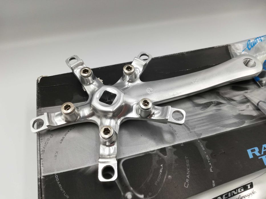Nowa korba Campagnolo Racing T 175mm