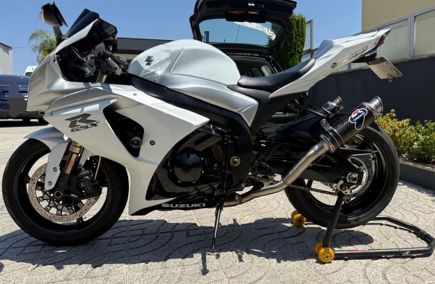 Suzuki Gsxr 1000 k9