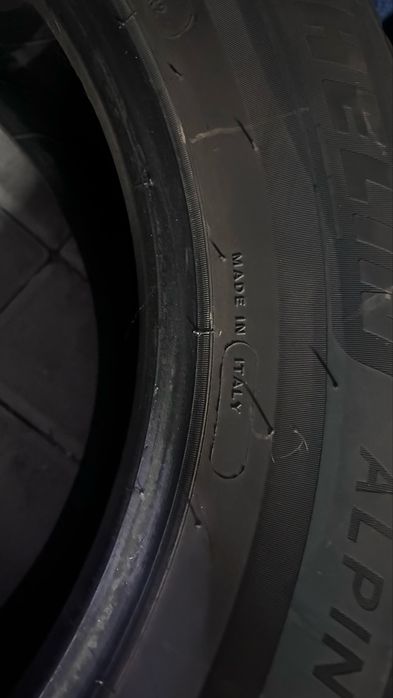 Шини зимові Michelin Alpin 6 215/65 R16 98H
