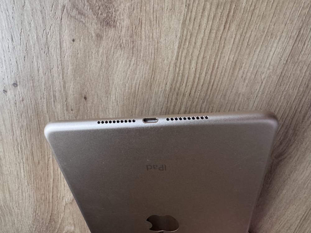iPad mini 4 128GB Cellular LTE