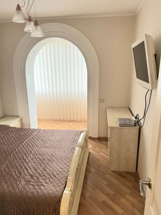 Оренда 3-х кімн.кв. вул.Офіцерська,18