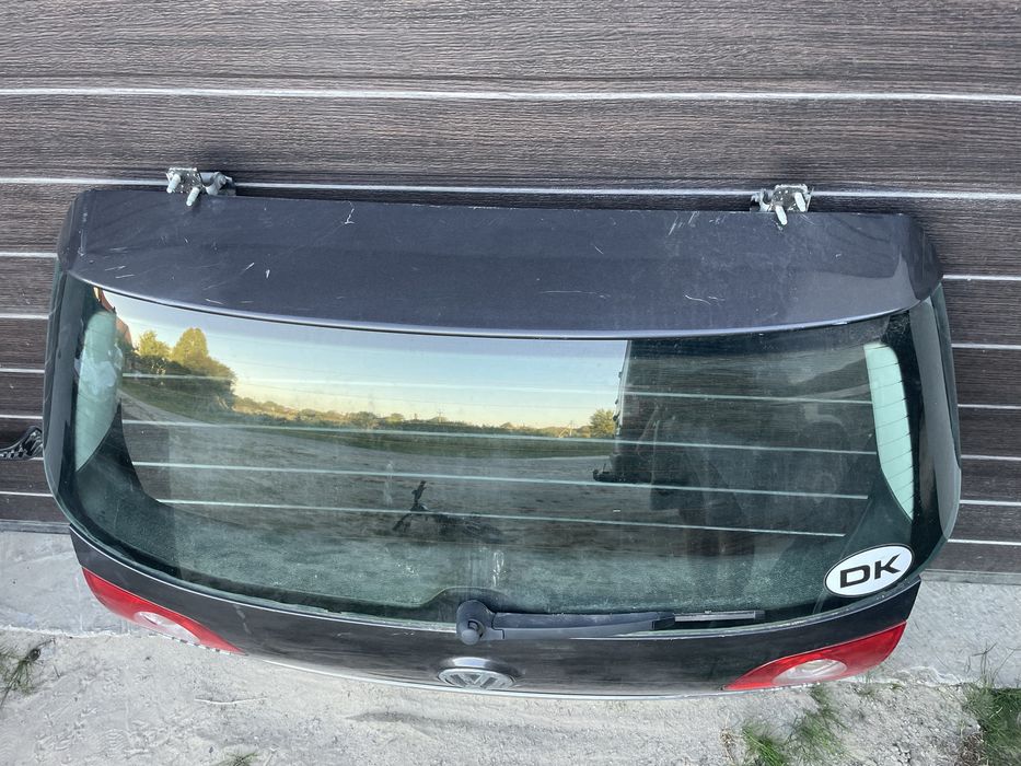 Ляда Кришка багажника WV Passat b6 Ляда пасат б6