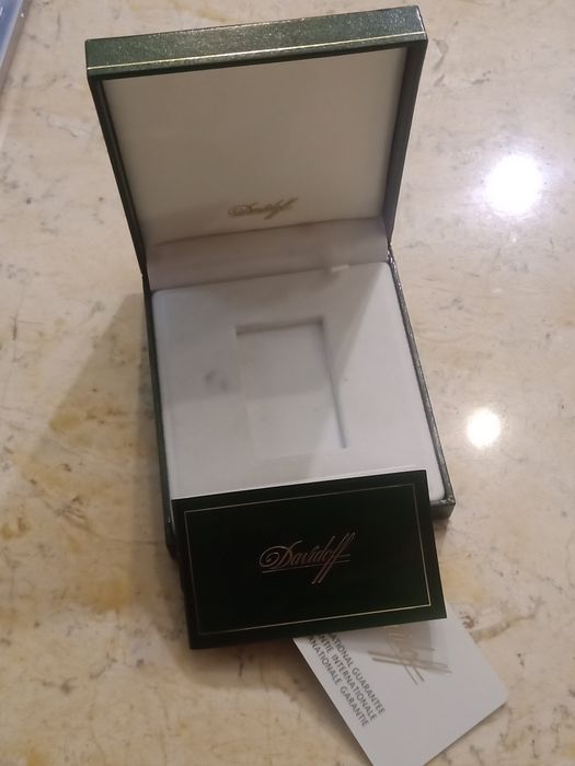 Estojo ou caixa vazia para isqueiro Davidoff by S. T. Dupont