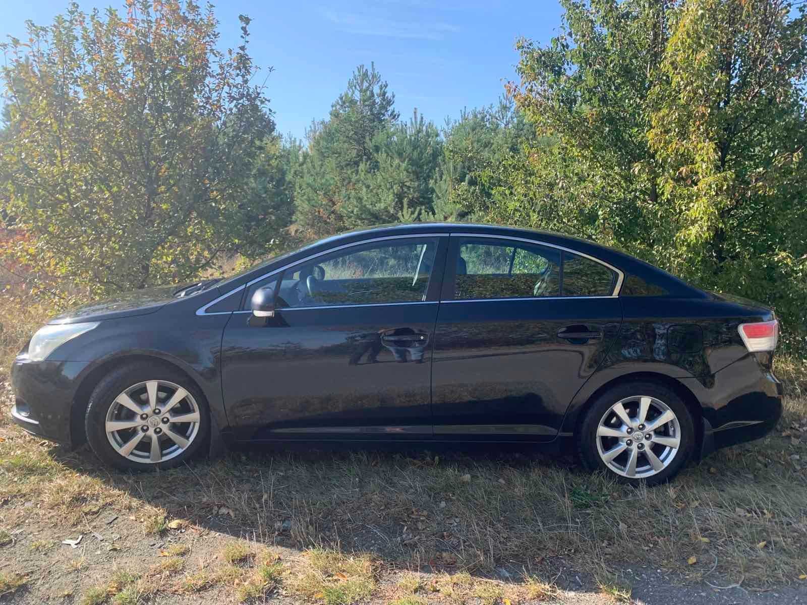 Продам Toyota Avensis 2008/2010