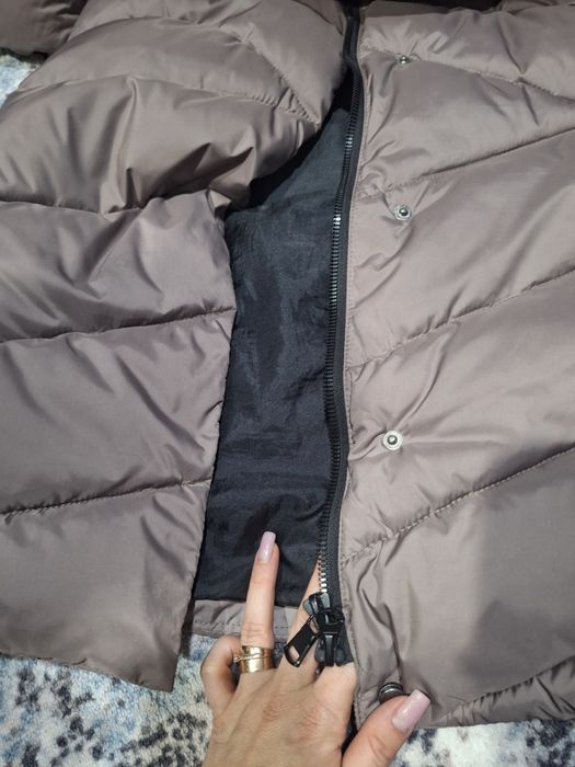 Продам зимнюю куртку