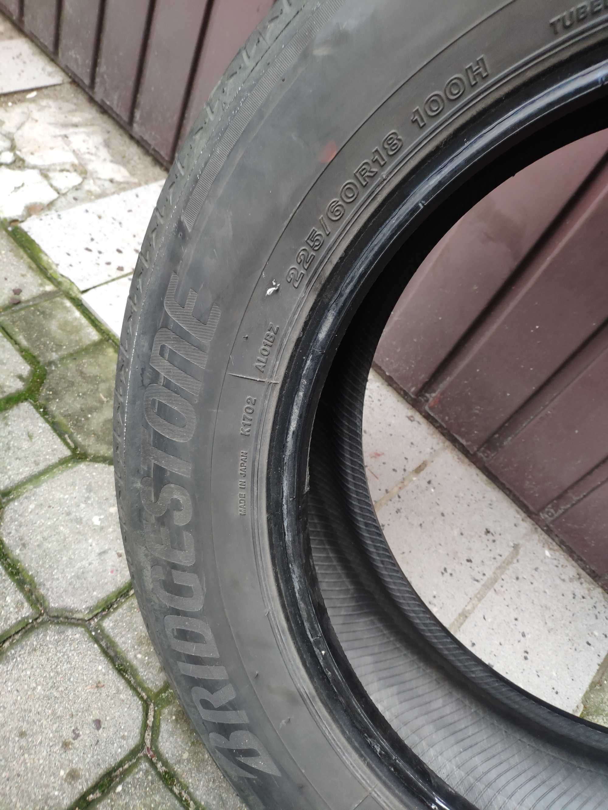 Opony letnie 225/60 R18 4szt.