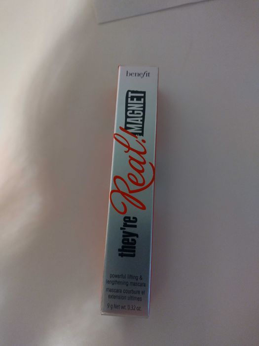 Benefit they 're Real! Tusz do rzęs