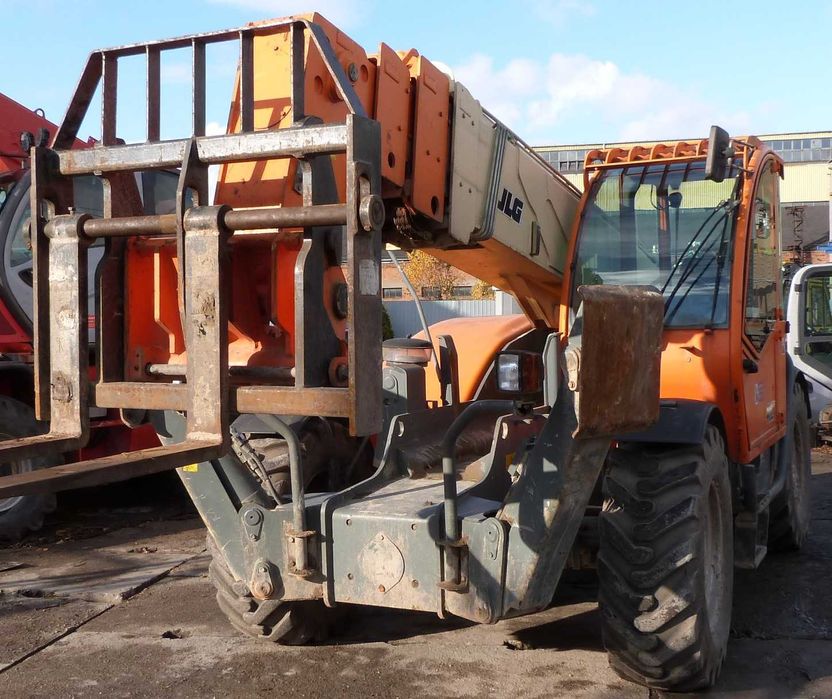 Wynajem wózków widłowych i ładowarek teleskopowych Manitou np MRT 2150