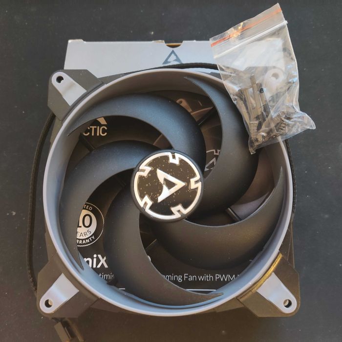 Arctic BioniX P140 140mm PWM PST