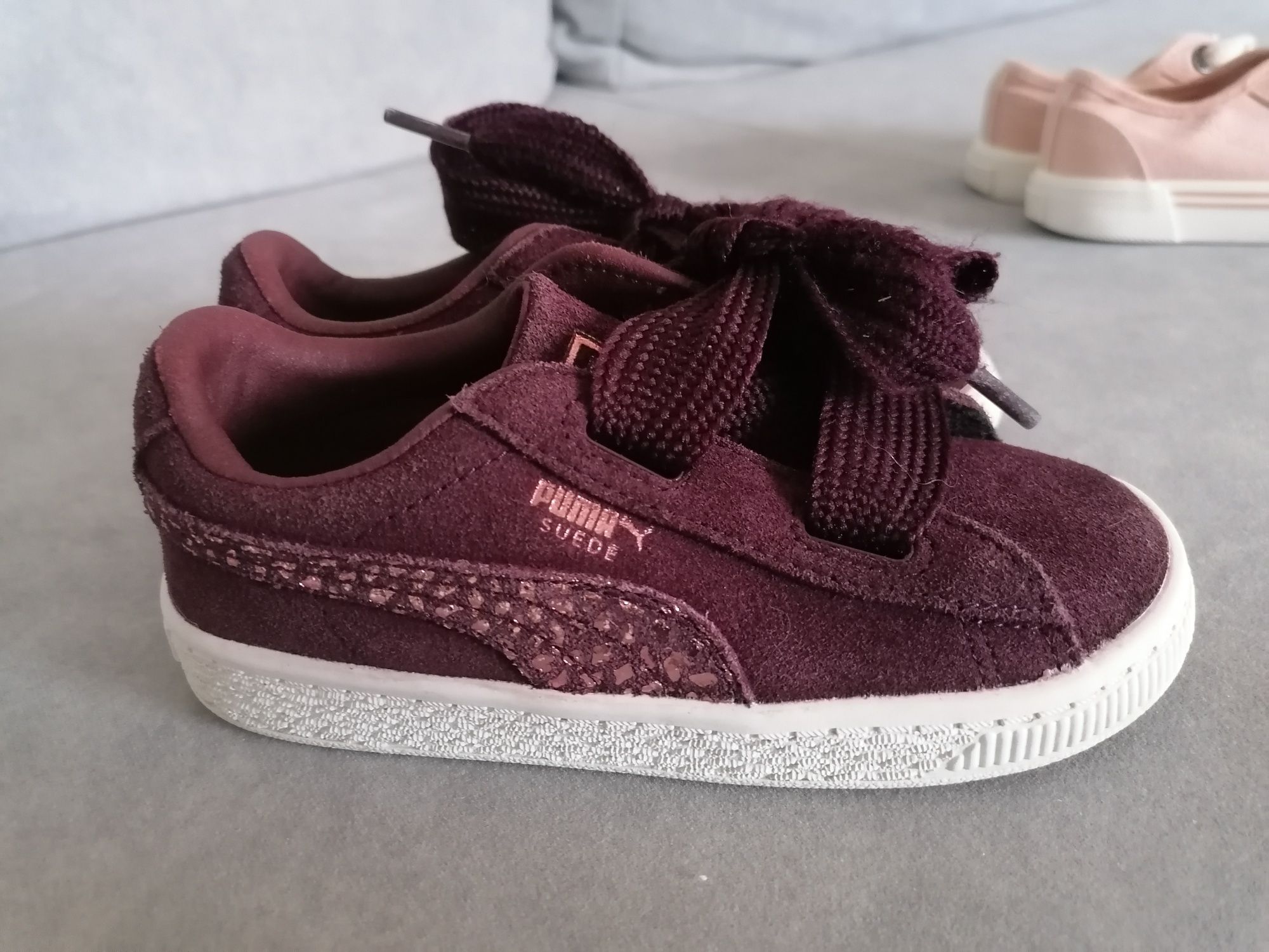 Buty sportowe Puma Suede trampki na wiosnę dziewczęce r 28