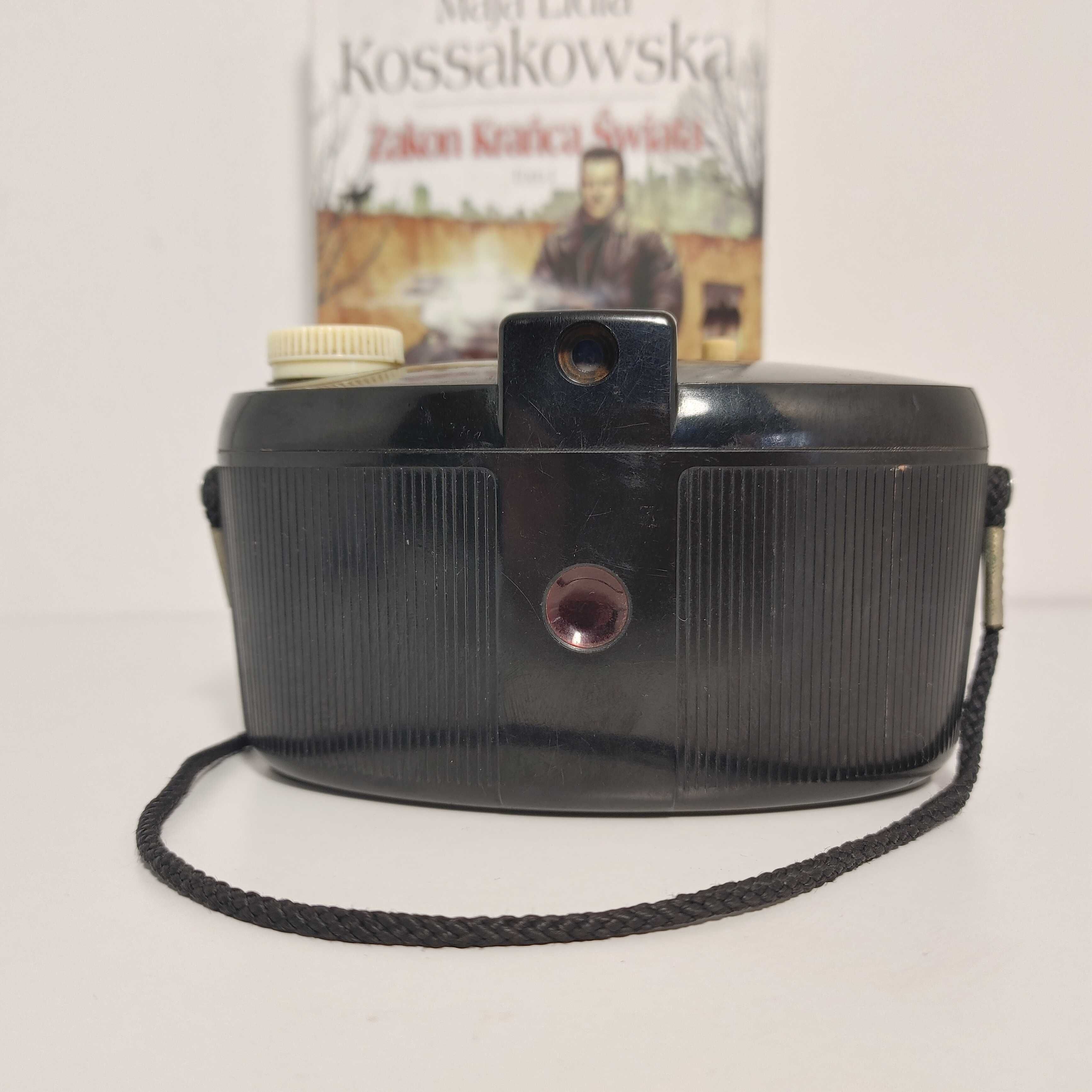 Aparat fotograficzny 1952 r RETRO Kodak Brownie 127 Camera obscura BOX