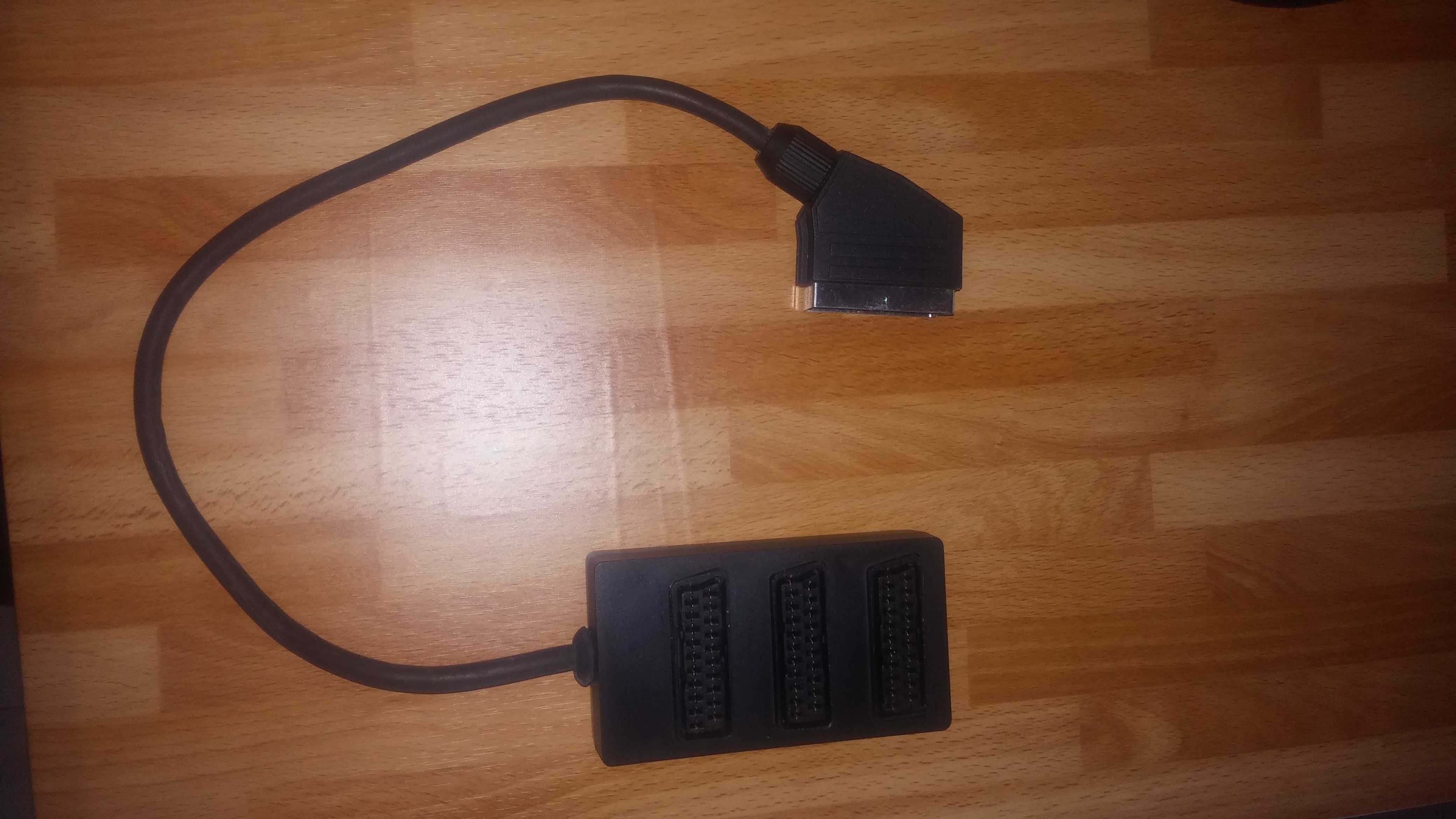 Diversos cabos e adaptadores