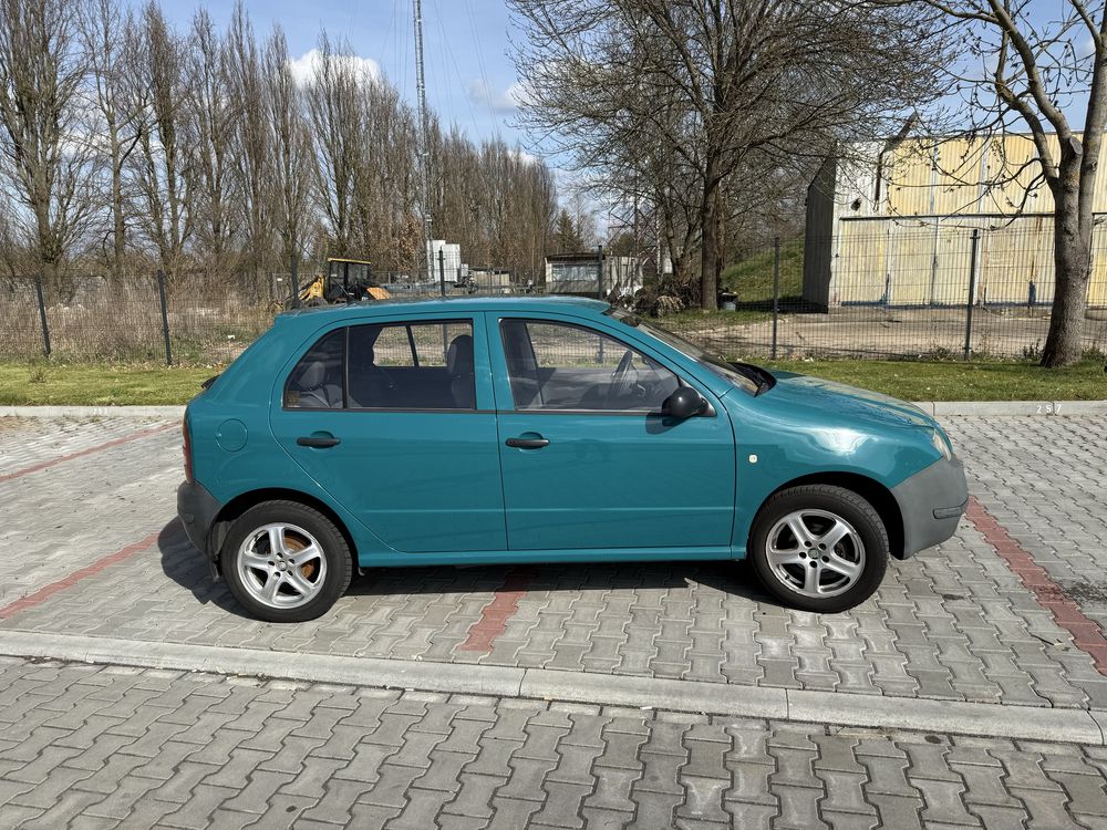 Skoda Fabia 1.4 Mpi 2003 niski przebieg