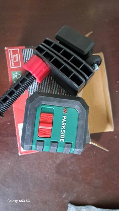 Laser krzyżowy Parkside PKLL 7 E4