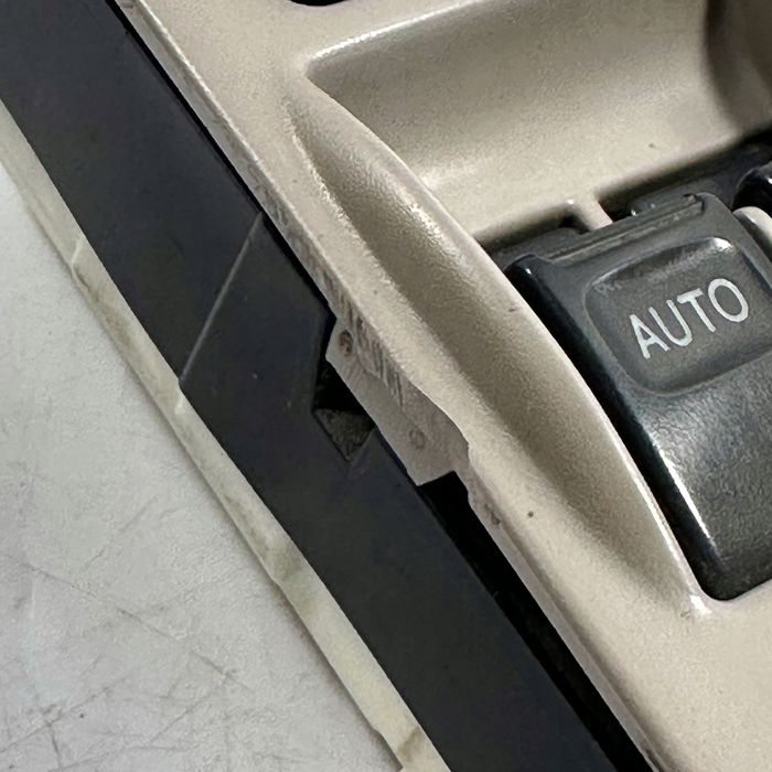 Panel Sterowania Szybami Toyota Corolla