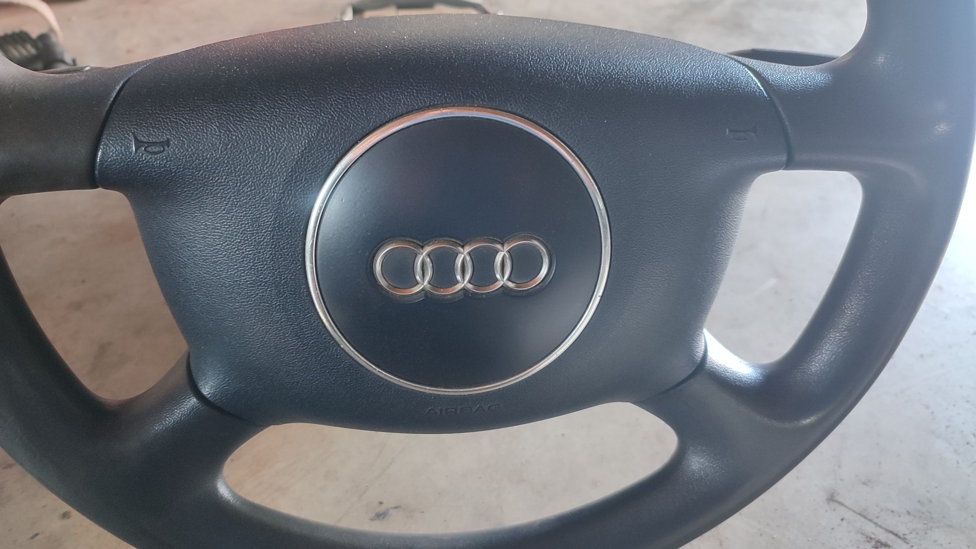 Airbagi poduszki pasy Audi A4 B6