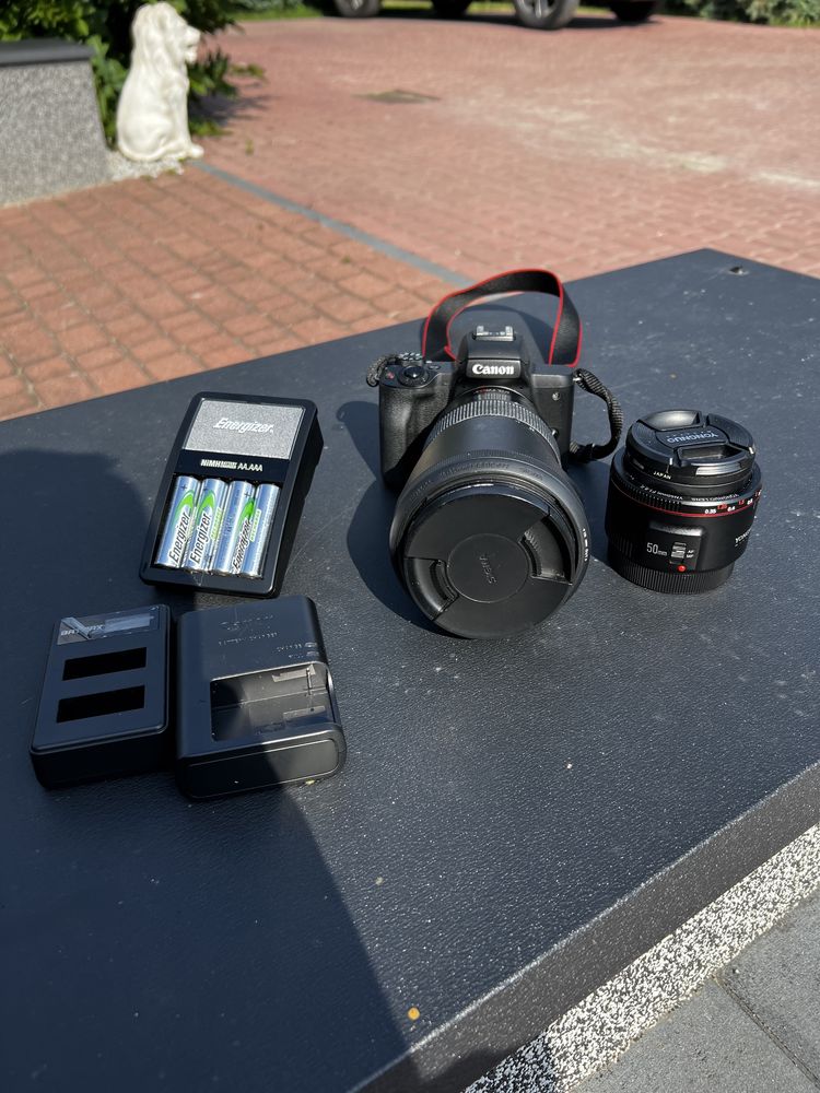 Canon m50 + Sigma Art 18-35+50mm 1.8+ canon 15-45