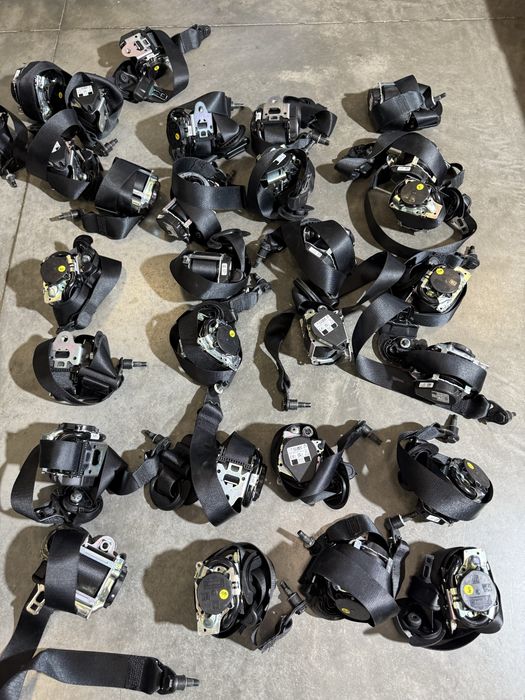 Ремень безпеки водія пасажира спрінтер Sprinter W907 W910 316 319