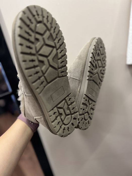 Ботінки чоботи сапожки угги