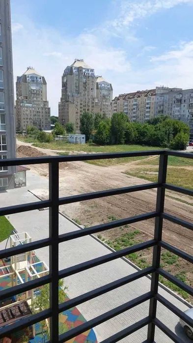 Продам 1 к квартиру Днепровская Брама 2 Новострой Лучшая цена