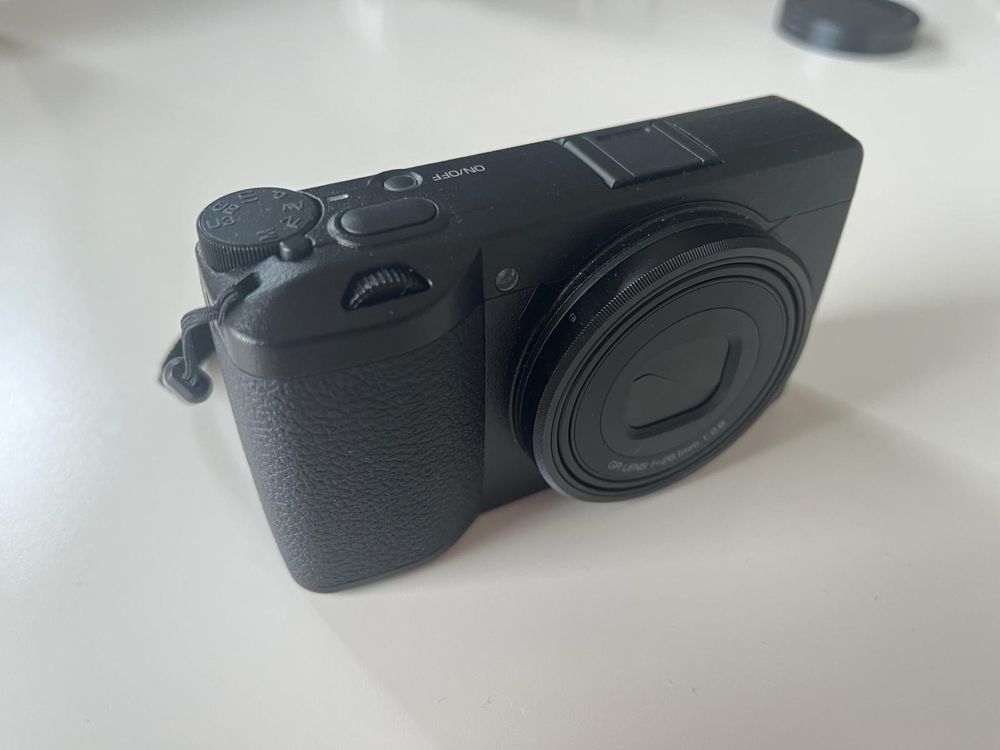 Ricoh gr IIIx prawoe nowy, akcesoria, bateria