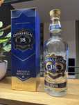 Порожня пляшка Chivas Regal 18