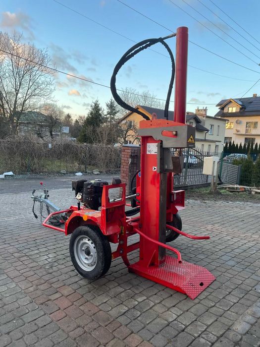 Łuparka do drewna na przyczepie z Homologacją Zarejestrowana 18 ton