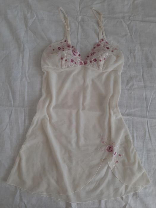 Пенюар сіточка з вишивкою