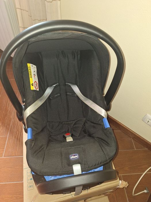 CHICCO Trio Best: carrinho; ovo com  suporte para  automóvel  e alcofa